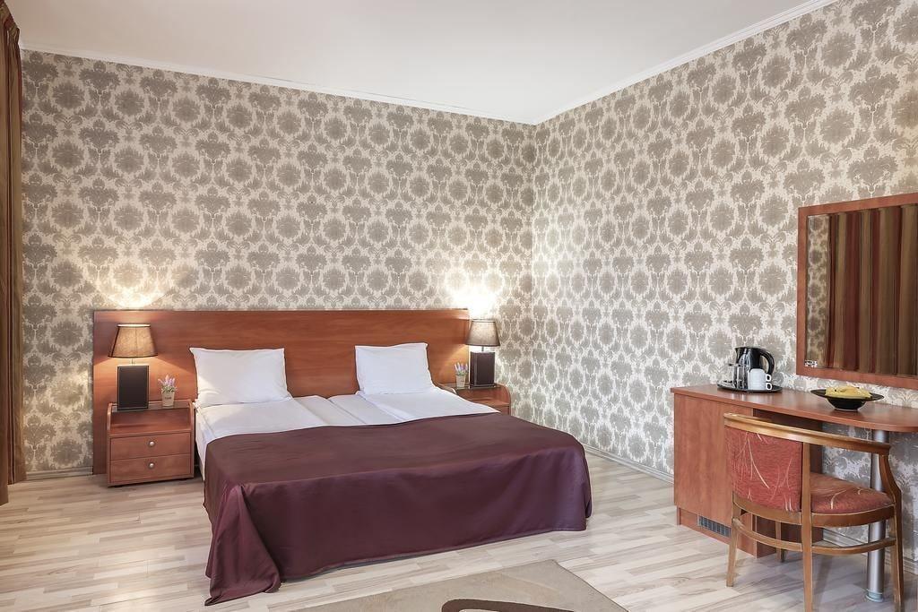 Maxim Boutique Hotel Sofia Exterior photo