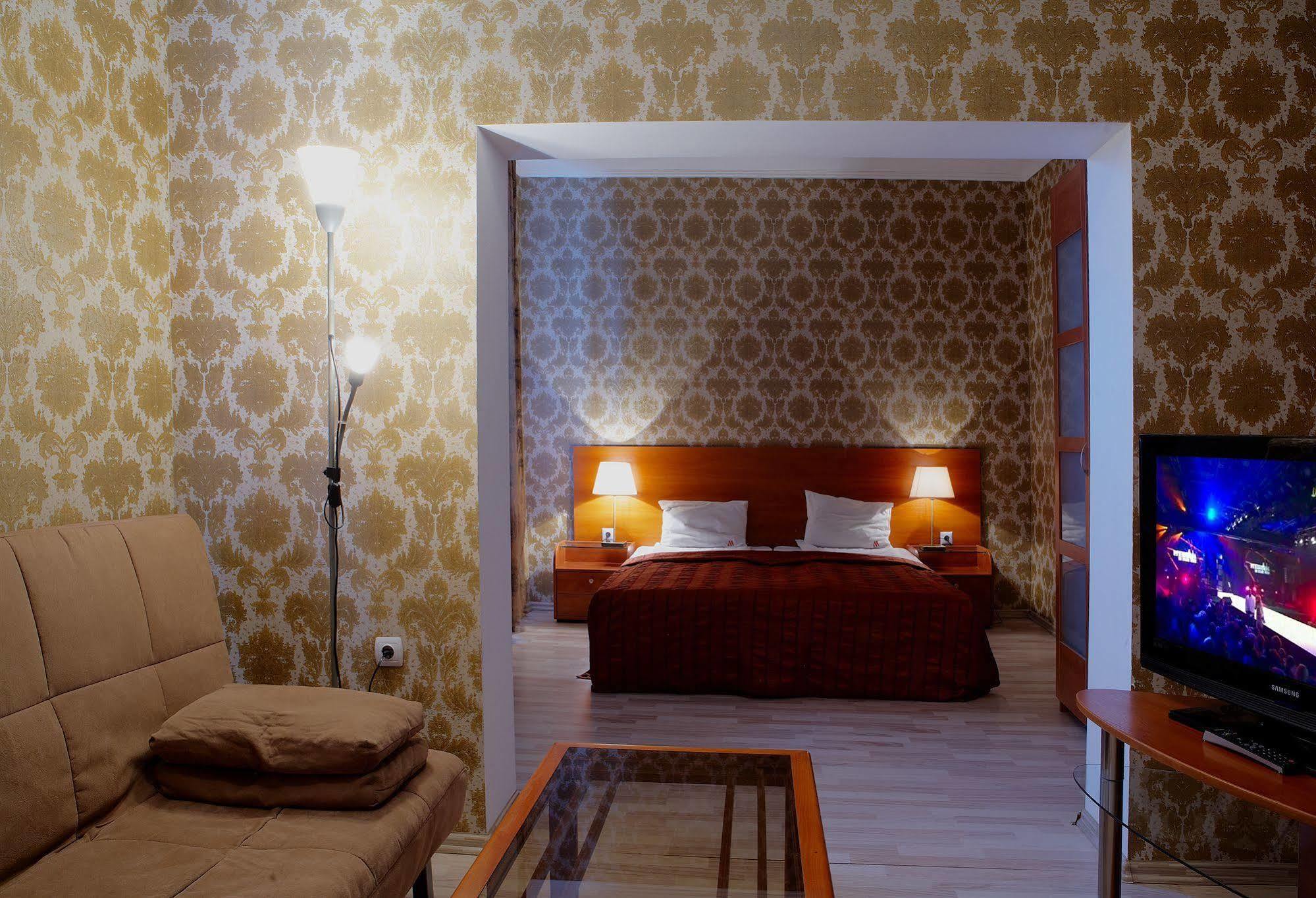 Maxim Boutique Hotel Sofia Exterior photo