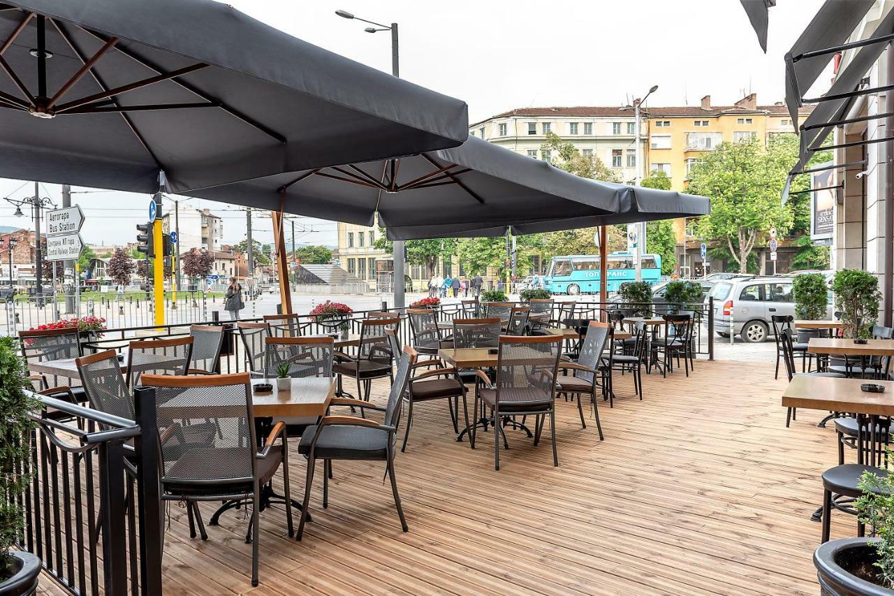 Maxim Boutique Hotel Sofia Exterior photo